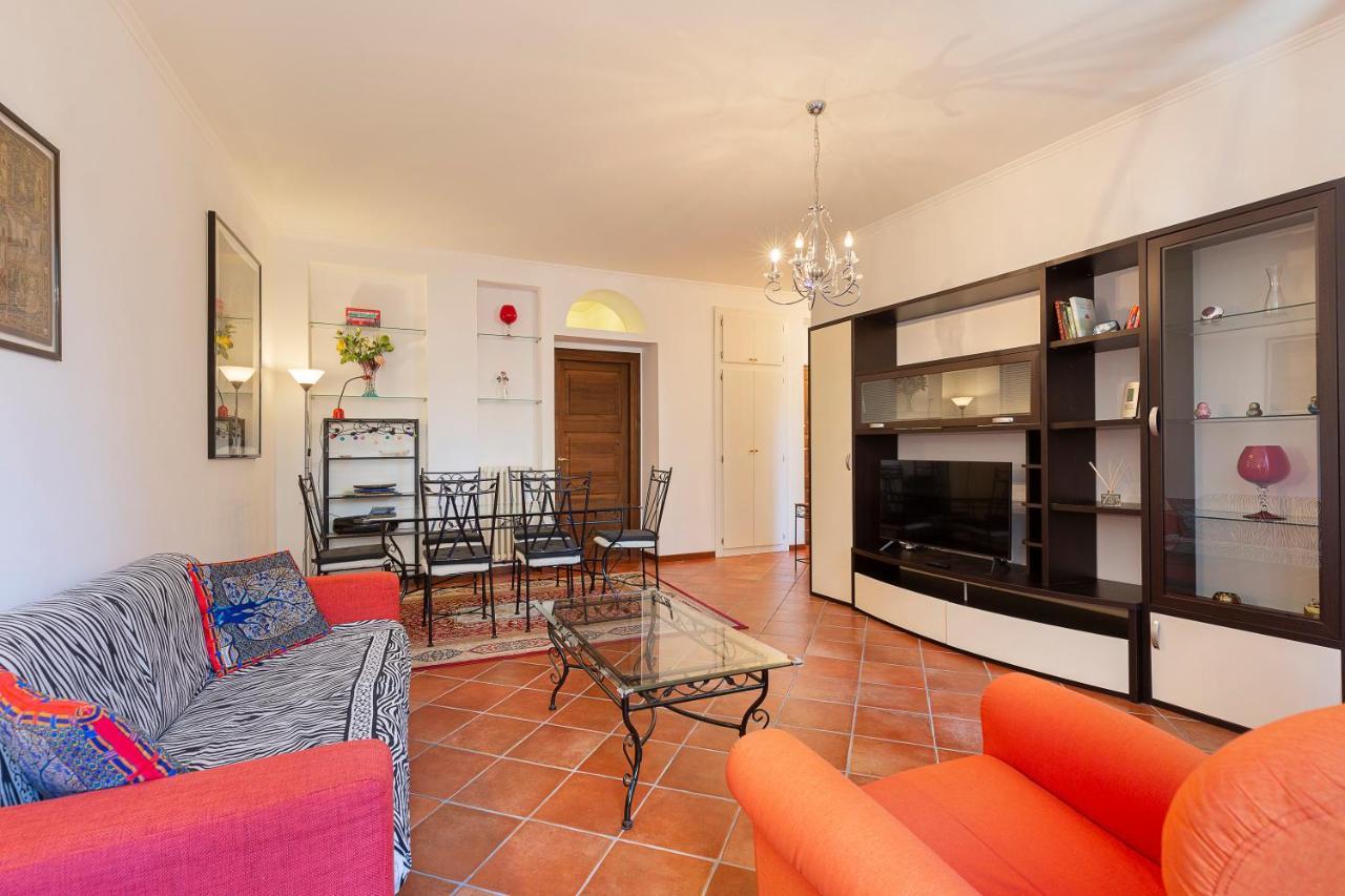 Dolfin - Nel Centro Di Stresa - By Impero House Apartman Kültér fotó