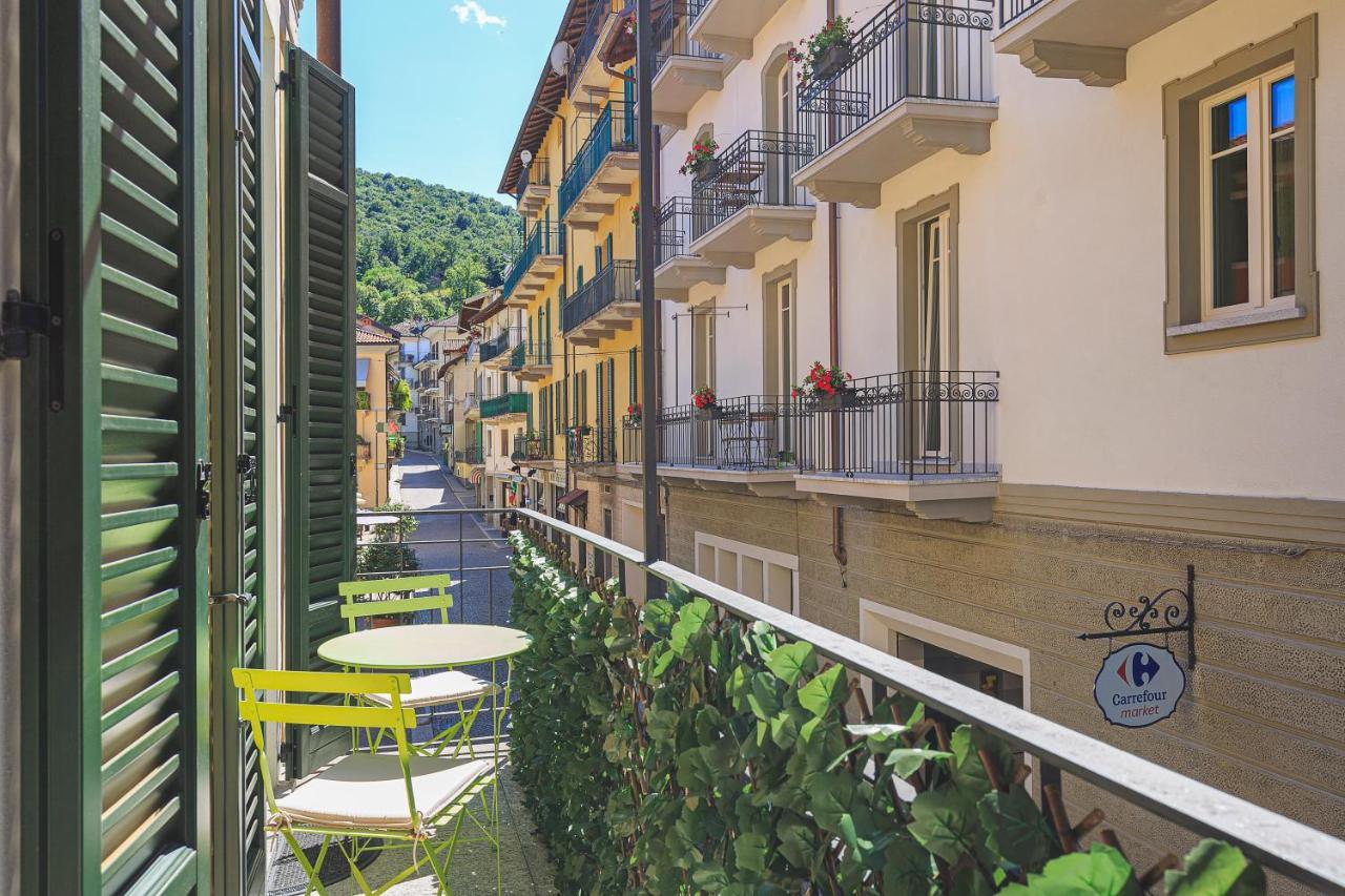 Dolfin - Nel Centro Di Stresa - By Impero House Apartman Kültér fotó